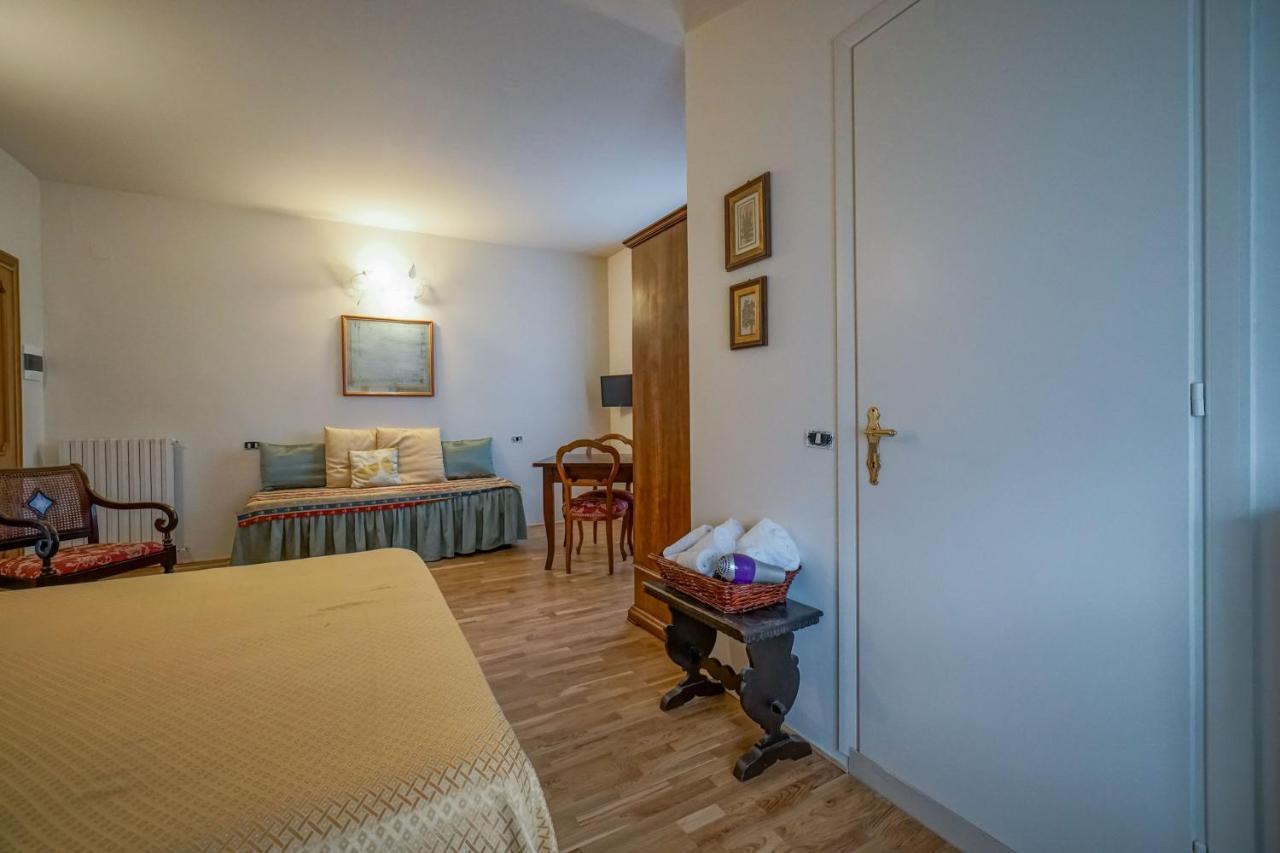 Il Quercione Agriturismo Rivotorto Exterior foto